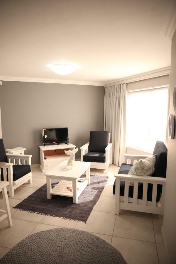 Mari-Amor Self-Catering Apartments Mossel Bay Exterior foto