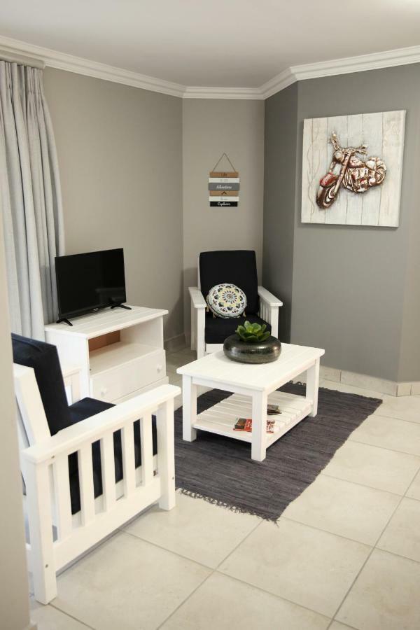 Mari-Amor Self-Catering Apartments Mossel Bay Exterior foto